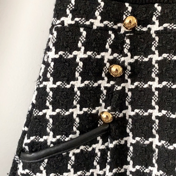 Lipsy London two-in-one dress with textured details - Picture 2 of 2